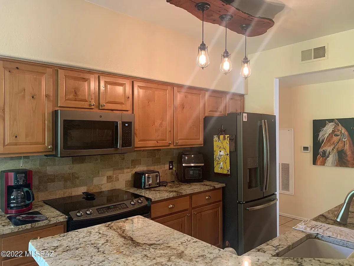 Building Photo - 7050 E Sunrise Dr #2104