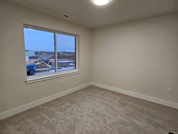 4th image of 1134 Buffalo Crossing Dr