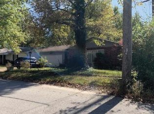 1270 Belgrove Dr, Saint Louis, MO 63137