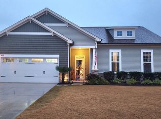 102 Hampton Dr, Holly Ridge, NC 28445