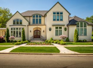 140 E May St, Elmhurst, IL
