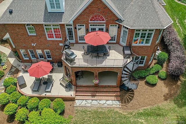1st image of 130 Cades Cove Ln