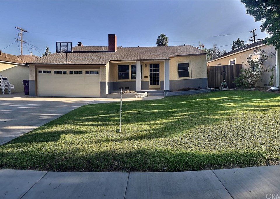 1st image of 5562 E Parkcrest St