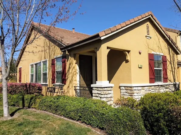 1200 Marseille Ln, Roseville, CA 95747