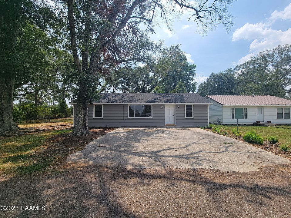 1st image of 705 Parkview Dr