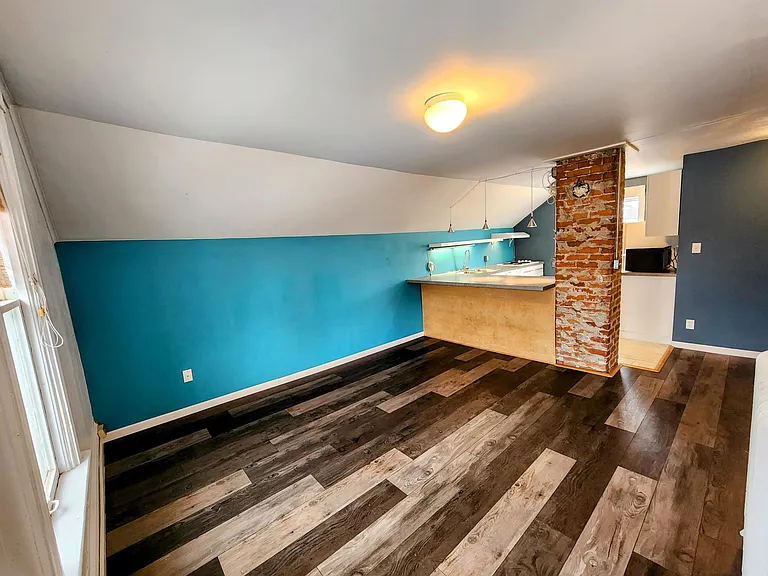 328 College Ave #1/2 — Photo 12