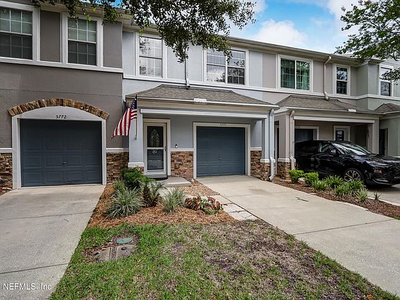 2nd image of 5770 SANDSTONE Way