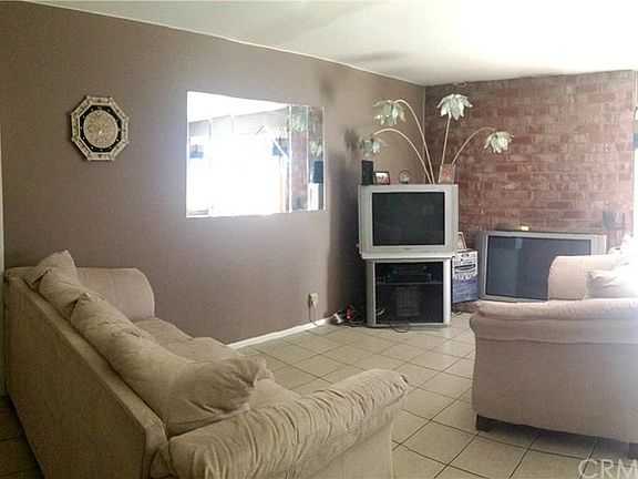 3rd image of 13920 Cagliero St