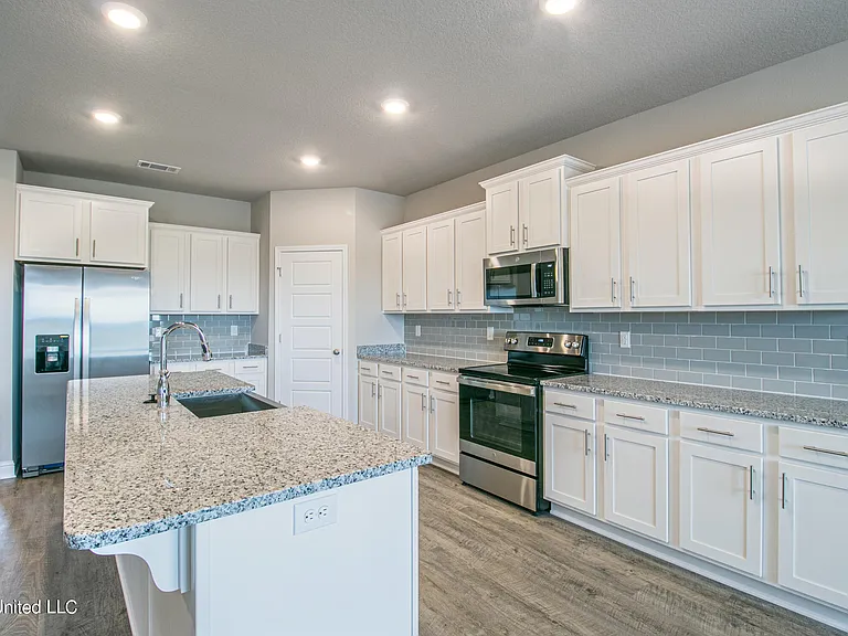 5209 Fairbury Way — Photo 9