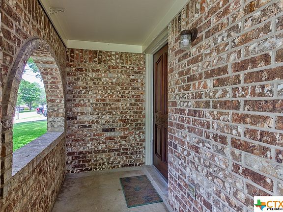 5th image of 1636 Kraft Ln