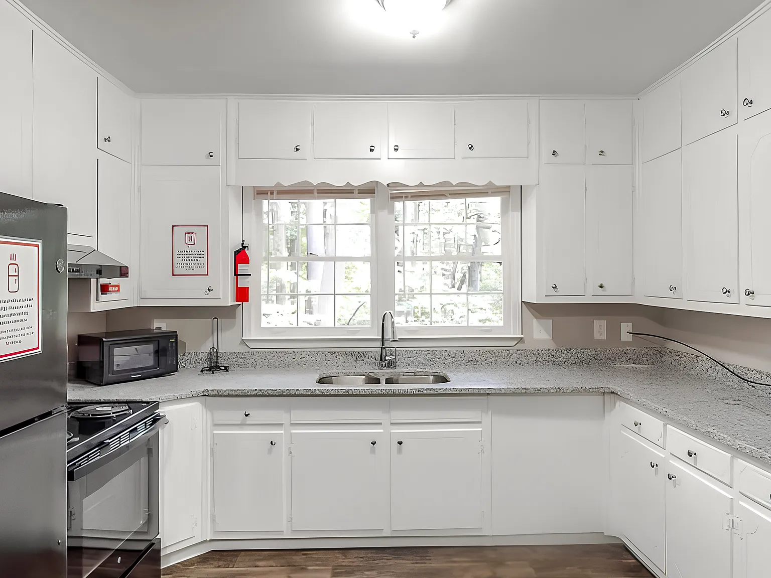 4 bed, 3.0 bath, 2650 sqft, $866 — Photo 2
