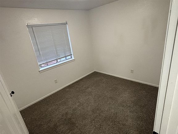 5th image of 11831 Fm 1764 Rd