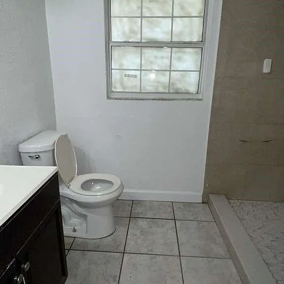 216 Maria St — Photo 10