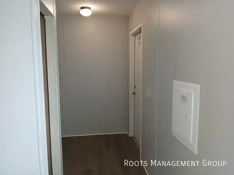 48 Oak St #48 — Photo 15