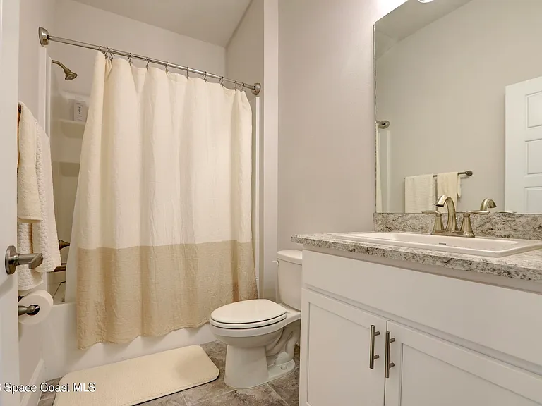 1884 Middlebury Dr SE — Photo 17
