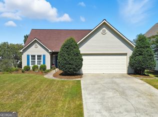 5090 Newpark Dr NW, Acworth, GA 30101