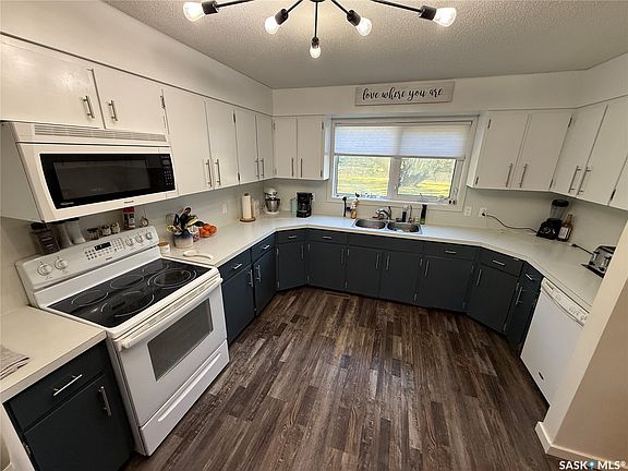 4th image of 4 Pepper Place