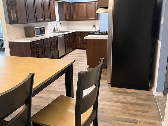 5th image of 36250 Woodingham St