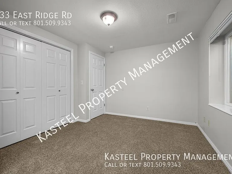 333 E Ridge Rd — Photo 17