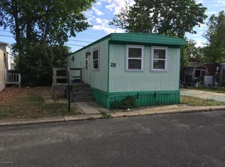 25 Monique Cir, Hazlet, NJ 07730