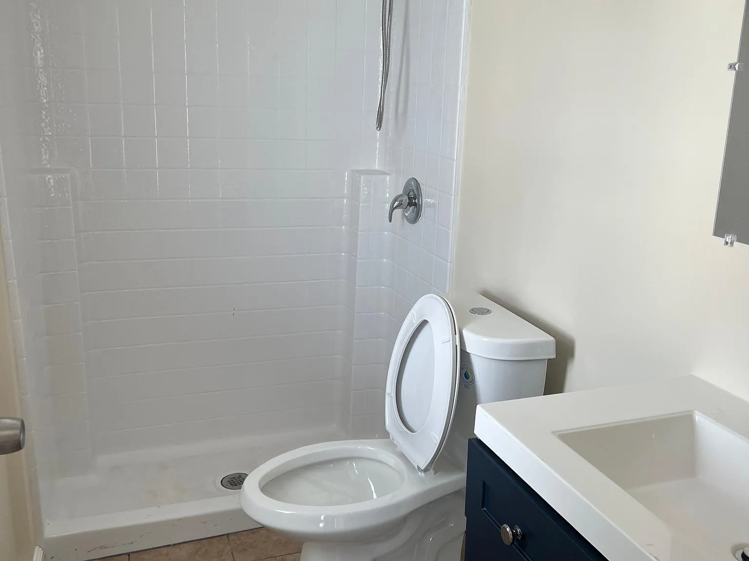 1 bed, $1,350 — Photo 4
