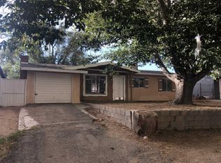 3153 Milton Dr, Mojave, CA 93501