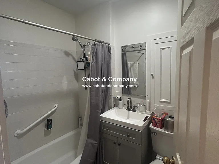 65 Berkeley St #1 — Photo 10