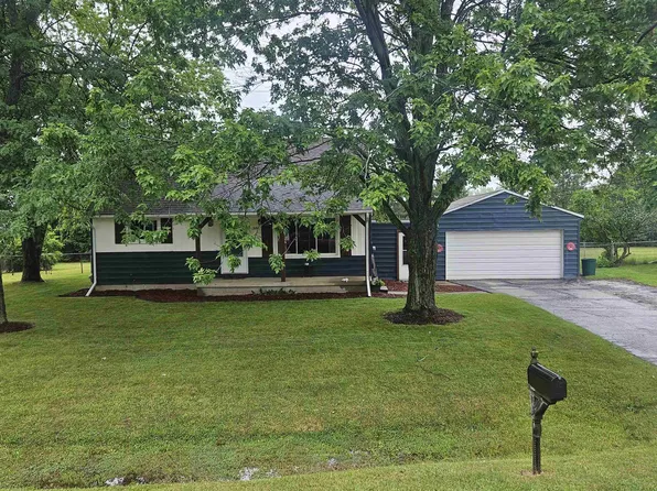 3181 Arnold Ct, Bay City, MI 48706