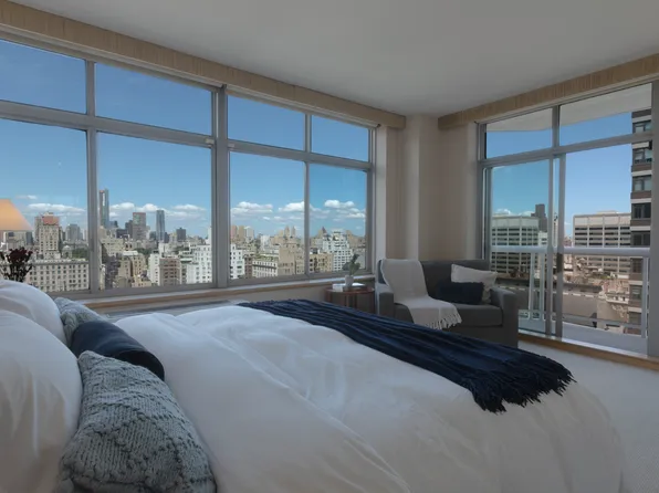 188 East 64th Street image 8 of 14