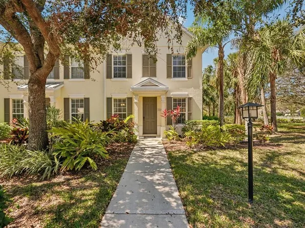 5630 Simonton St, Bradenton, FL 34203