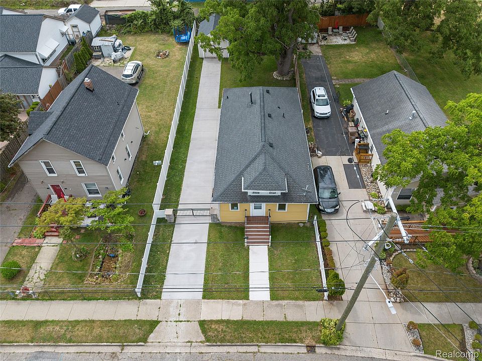 138 Mechanic St, photo 30