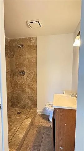 1816 Stafford St — Photo 13