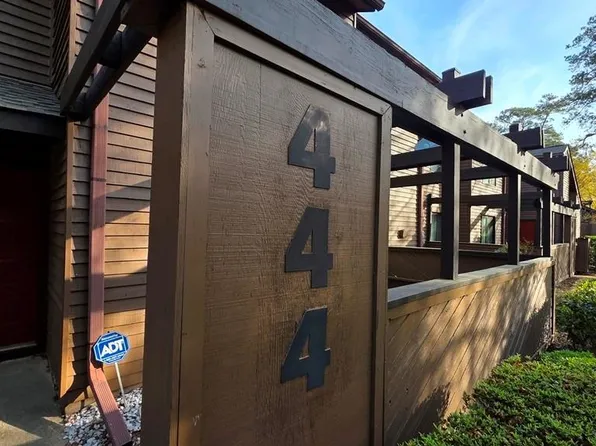 444 Abbotsleigh Ct, Virginia Beach, VA 23452