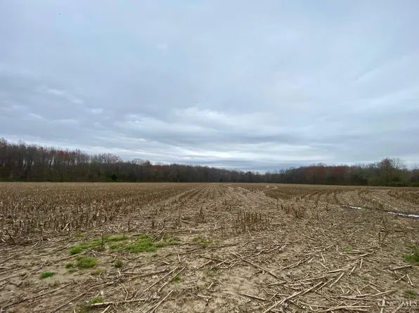 11 Moore Rd, Bethel, OH 45106