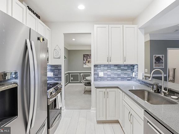 3rd image of 110 Chevy Chase St APT 207