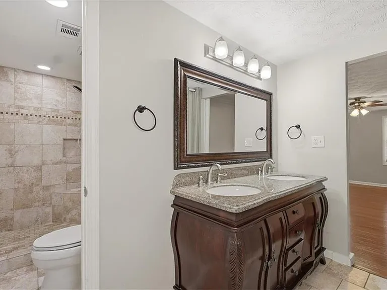 9470 Hillside Dr — Photo 24