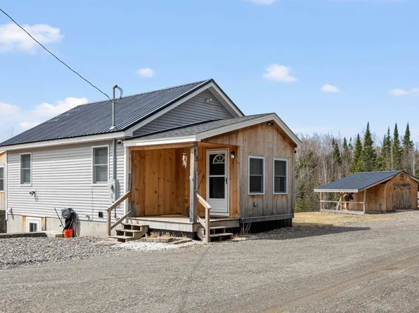 29 Colburn Road, Colebrook, NH 03576