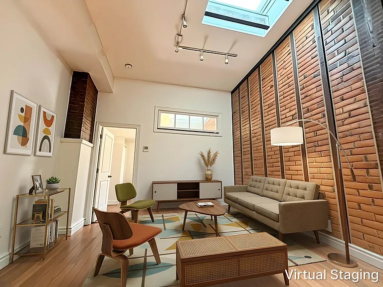 204 Kent St #3R — Photo 1