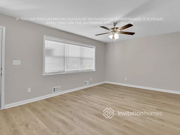 5th image of 2875 Laurel Ln