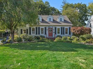 10 Linden Rd, Poughkeepsie, NY 12603