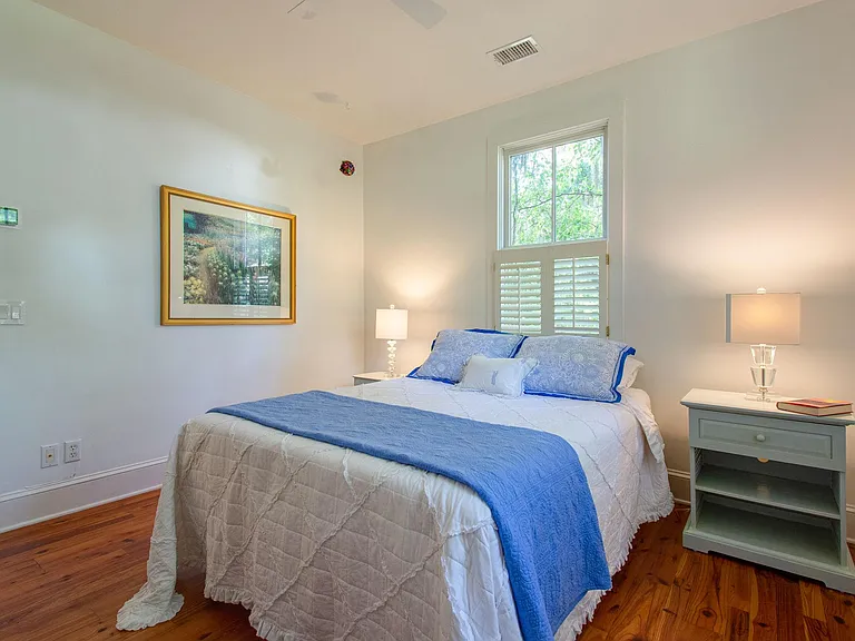 Lots of natural light