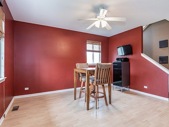 2nd image of 2259 N Stonehedge Ct