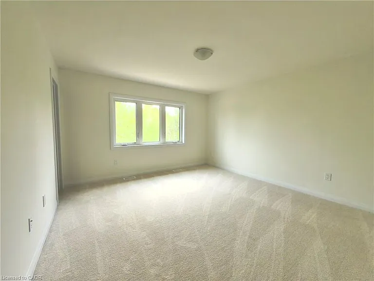 299 Starlight Ave — Photo 10