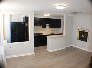 112 Grape St, Philadelphia, PA 19127