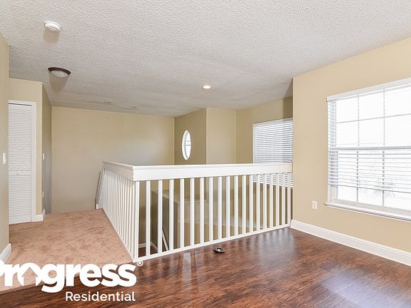 3rd image of 1224 Heather Lake Dr