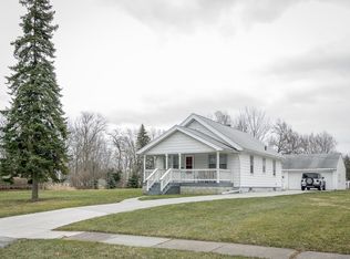 402 W 3rd St, Perrysburg, OH 43551