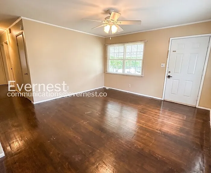 1242 Addison Ave — Photo 6