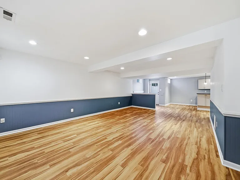 3962 Triton St — Photo 32
