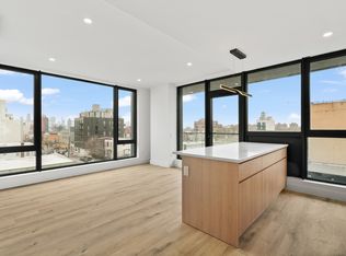 28-08 38th Ave #4A, Long Island City, NY 11101