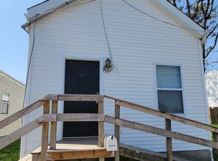 208 Ardella Ct, Louisville, KY 40203